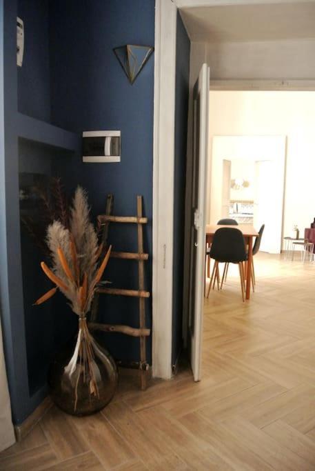 Scio' Apartment-centro Storico- *